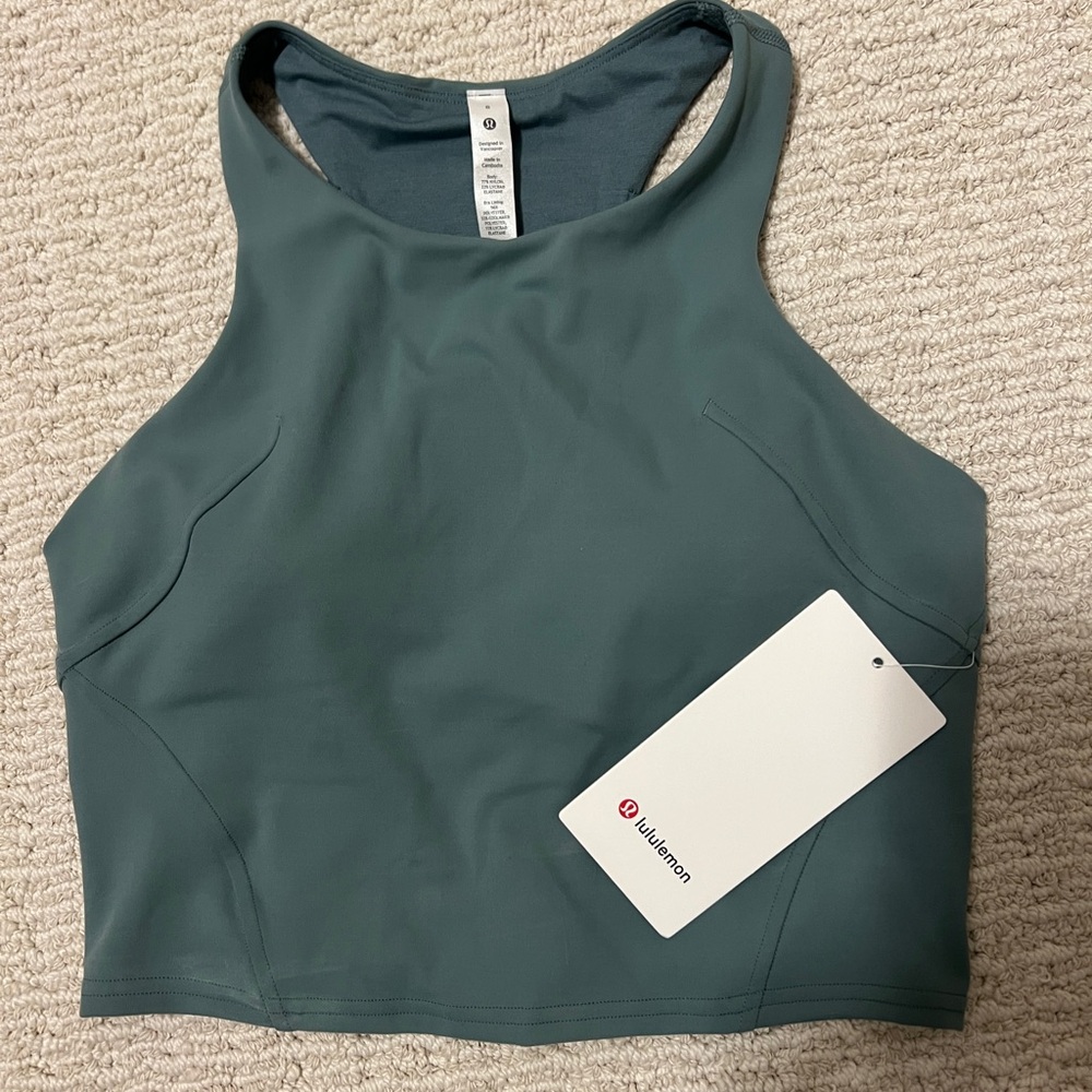Lululemon Invigorate train tank NWT